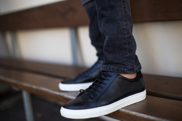 infashionity menswear fashion blog swiss henri balit photography styling j lindeberg sneakers
