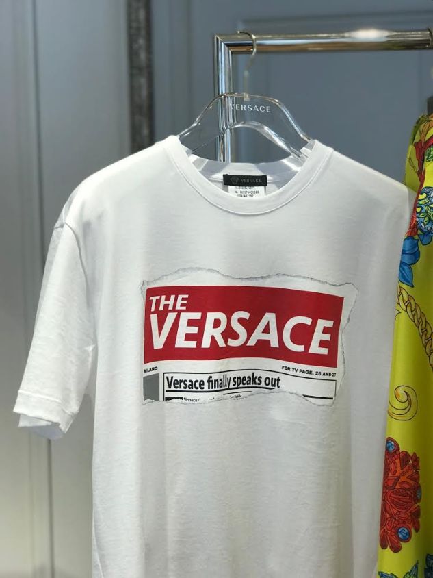 versace newspaper tshirt ss19 menswear