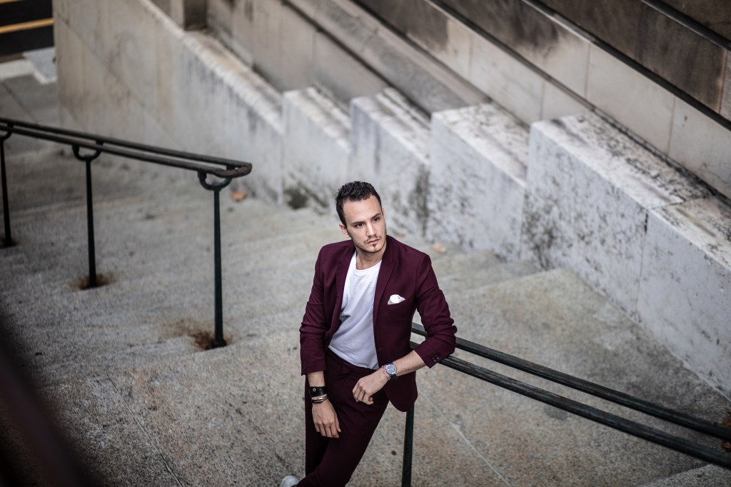 BURGUNDY SUIT