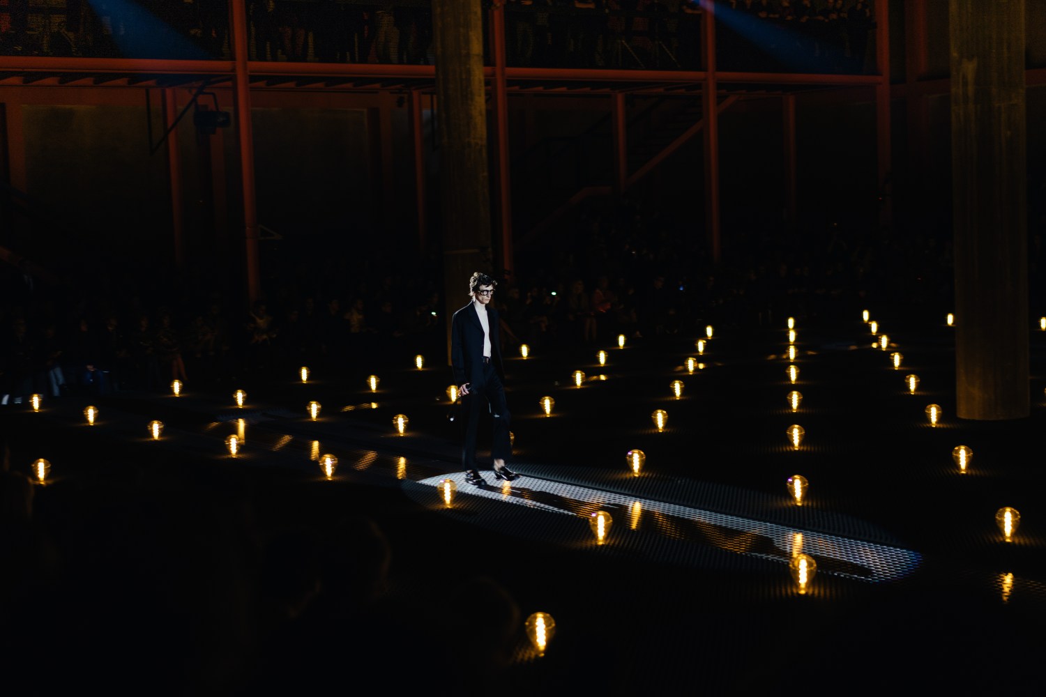 prada fall winter 19 show picture henri balit