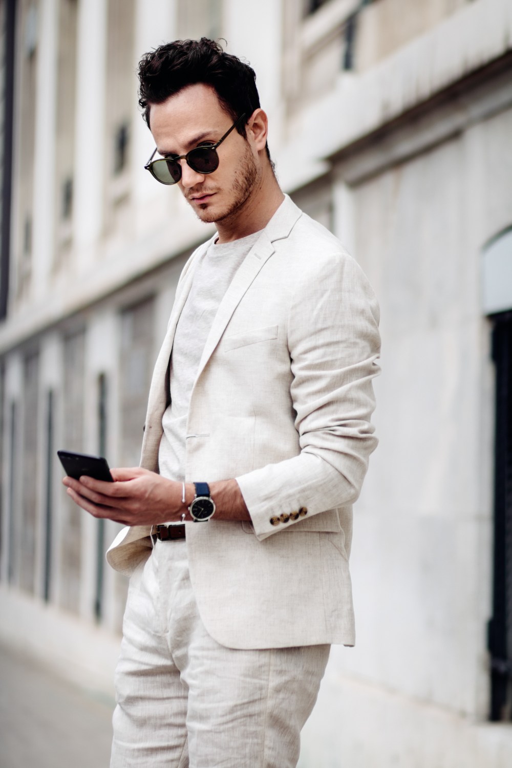 h&m linen suit light beige summer style sunglasses