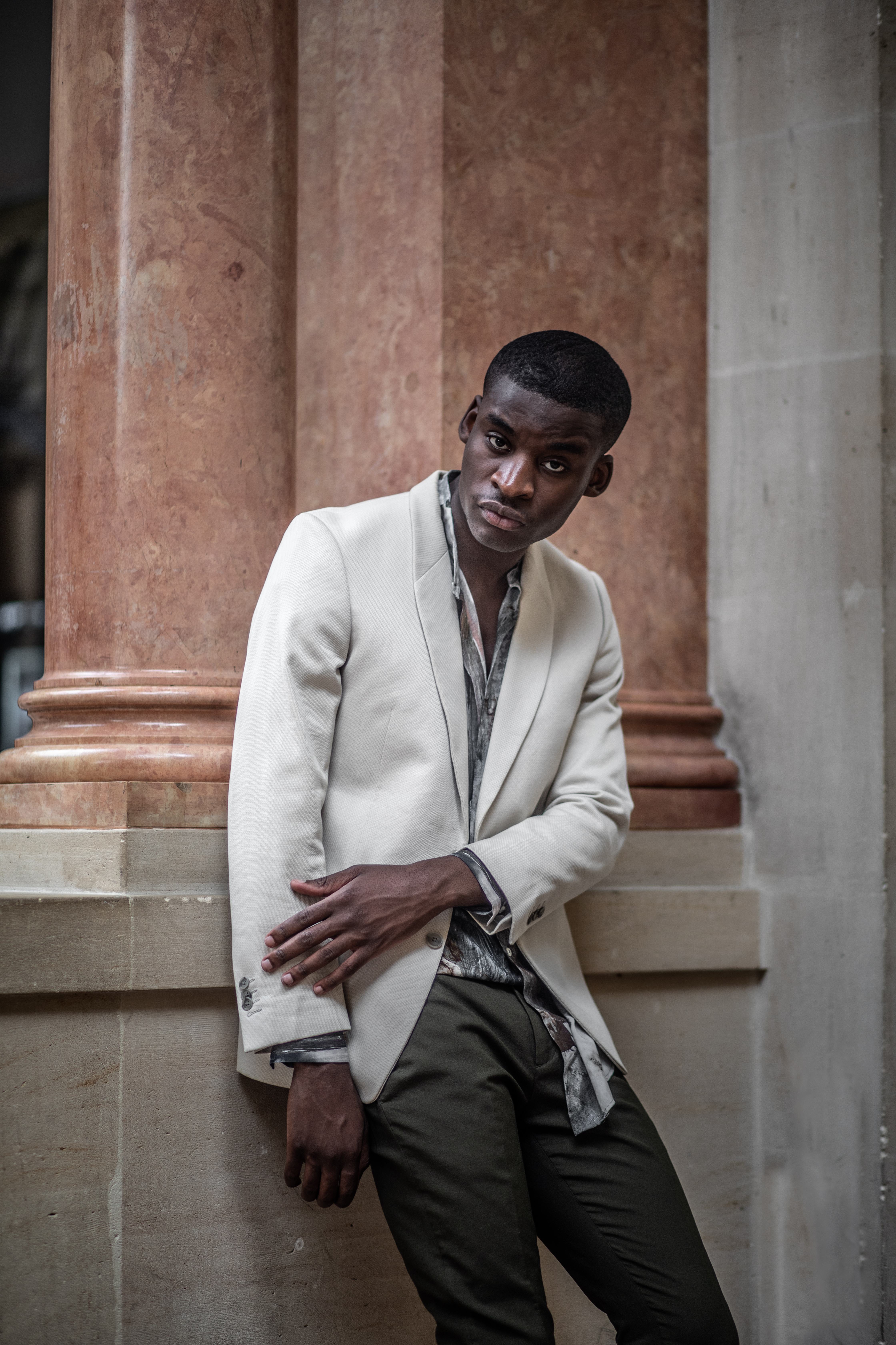 infashionity men's fashion magazie editorial black model zara marble shirt palais rumine white jacket